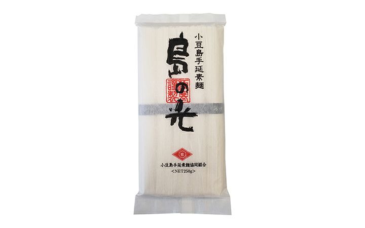 【小豆島手延素麺協同組合】島の光　黒帯　和紙袋250g