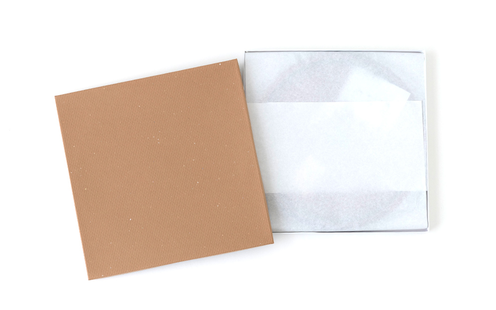 【新光工芸(株)】オリーブ文　丸盆　30cm