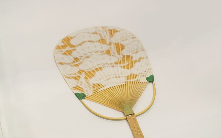【うちわ工房　風の種】松うちわ