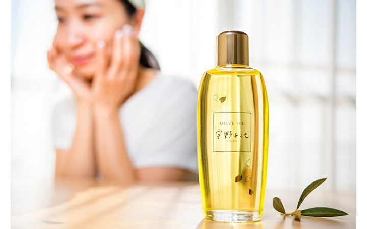 【小豆島ヘルシーランド(株)】美容オリーヴオイルとコーム(オリーヴの木)セット